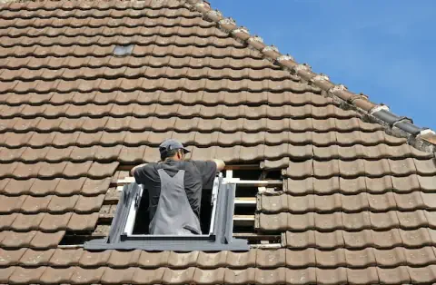 Pose de velux - Solesmes